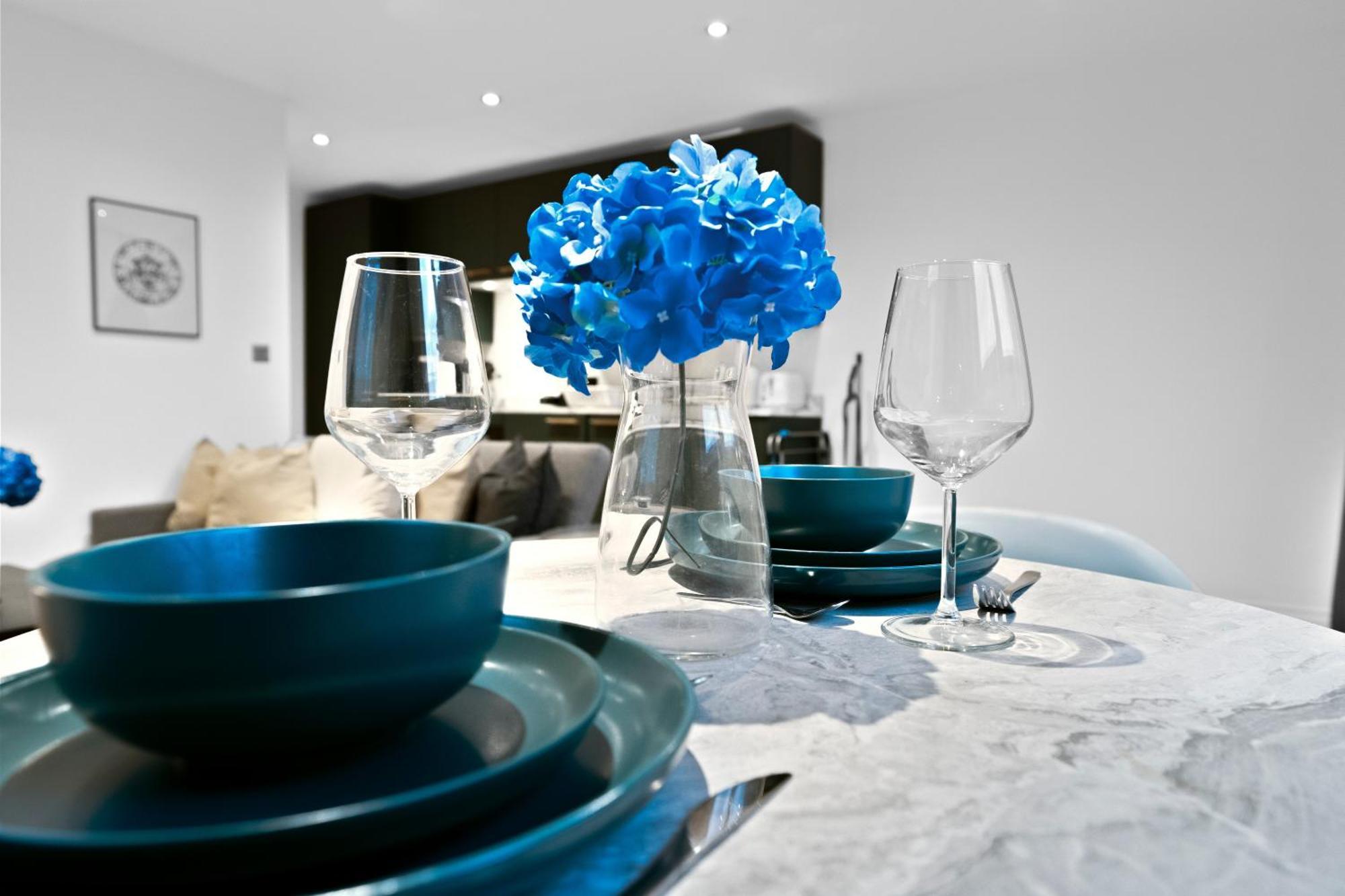 Modern Apartments London With Free Wifi Экстерьер фото