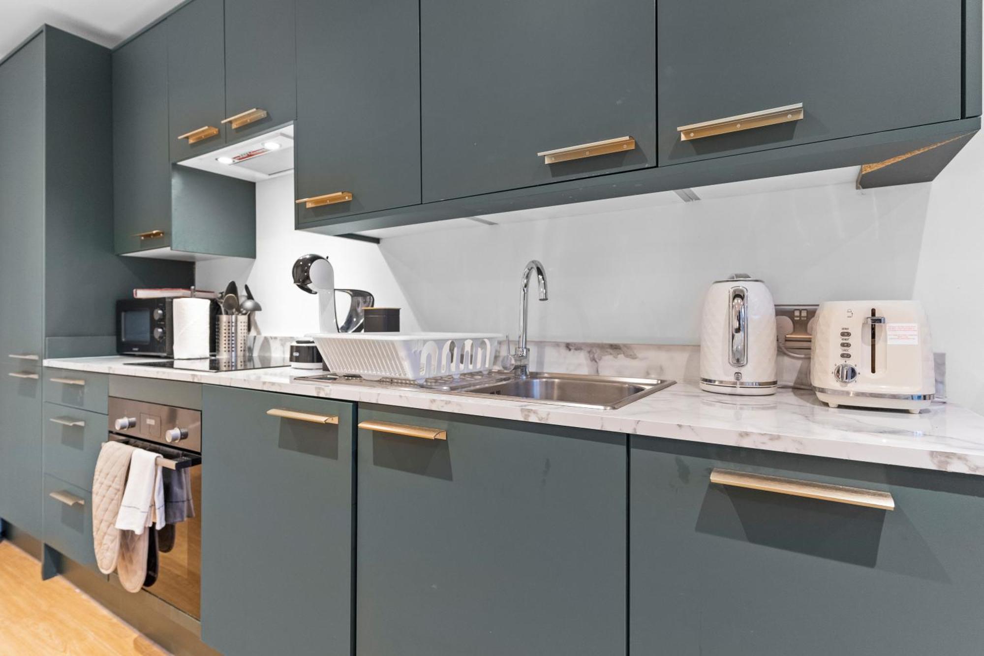 Modern Apartments London With Free Wifi Экстерьер фото